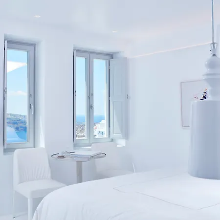 Hotel Canaves Sunday Oia (Santorini)
