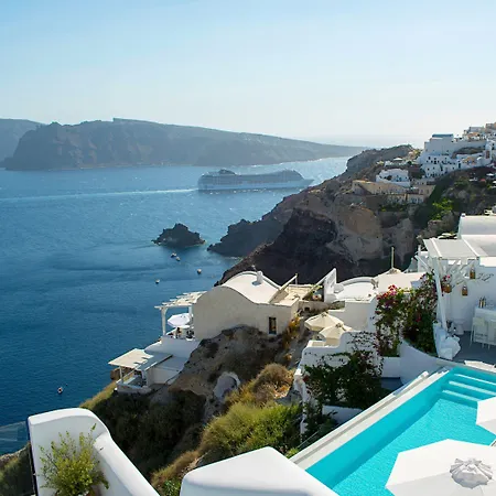 Canaves Sunday 호텔 이아