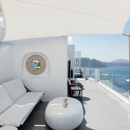 Hotel Canaves Sunday Oia (Santorini)